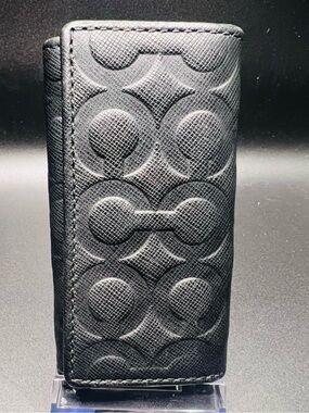 Coach Signature Debossed Crossgrain Leather 5-Ring Key Case Holder - Black EUC